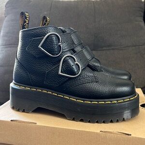 Dr. Martens Devon Heart Platform Boot Black Women’s Size 7 Leather